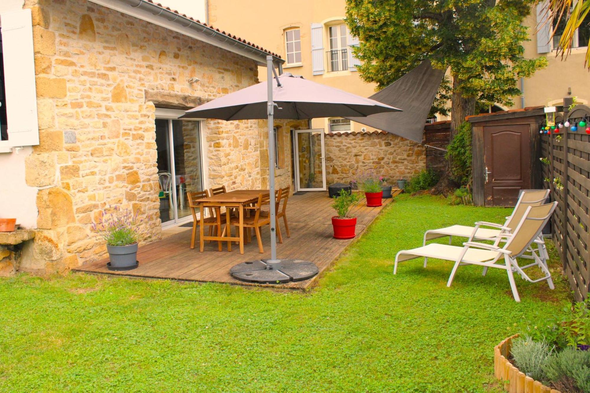 Gite Du Beaujolais Lyonnais Lissieu Esterno foto